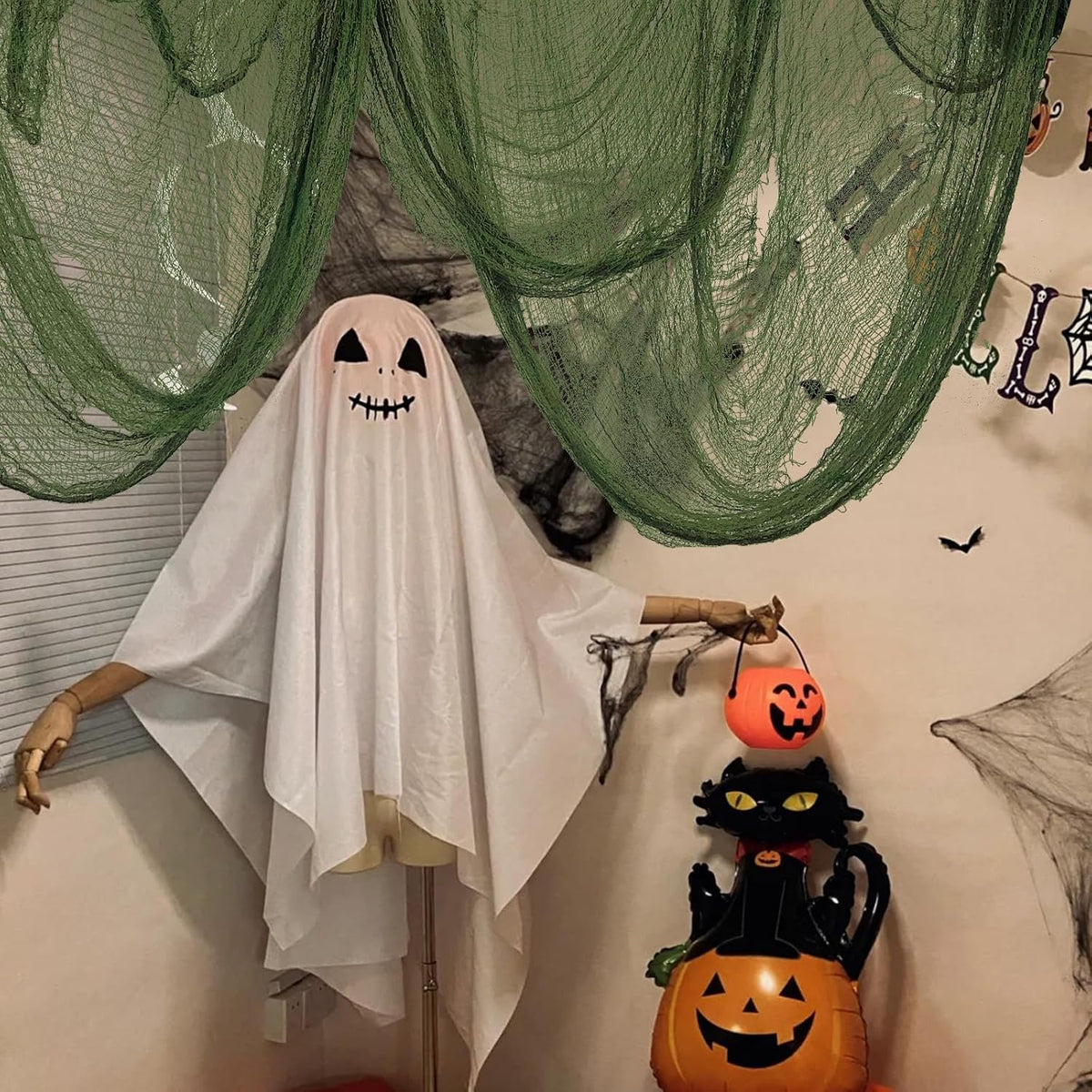 316 X 80 Inch Green Halloween Creepy Cloth - Large Halloween Spooky Cloth Indoor Outdoor Scary Creepy Gauze Haunted House Decoration for Halloween'S Party Supplies
