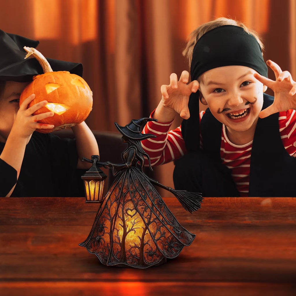 Halloween Witch Resin Statuette Lamp,Gothic Witch Decor with Lights,Standing Night Light for Home,Porch,Tabletop,Party Decor,For Halloween and Gift