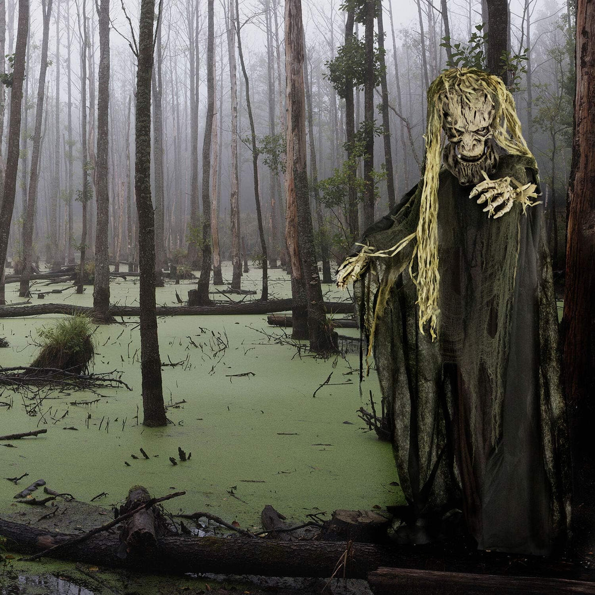 Animated Haunted Tree Creature | Life-Size Halloween Prop With Light & Sound