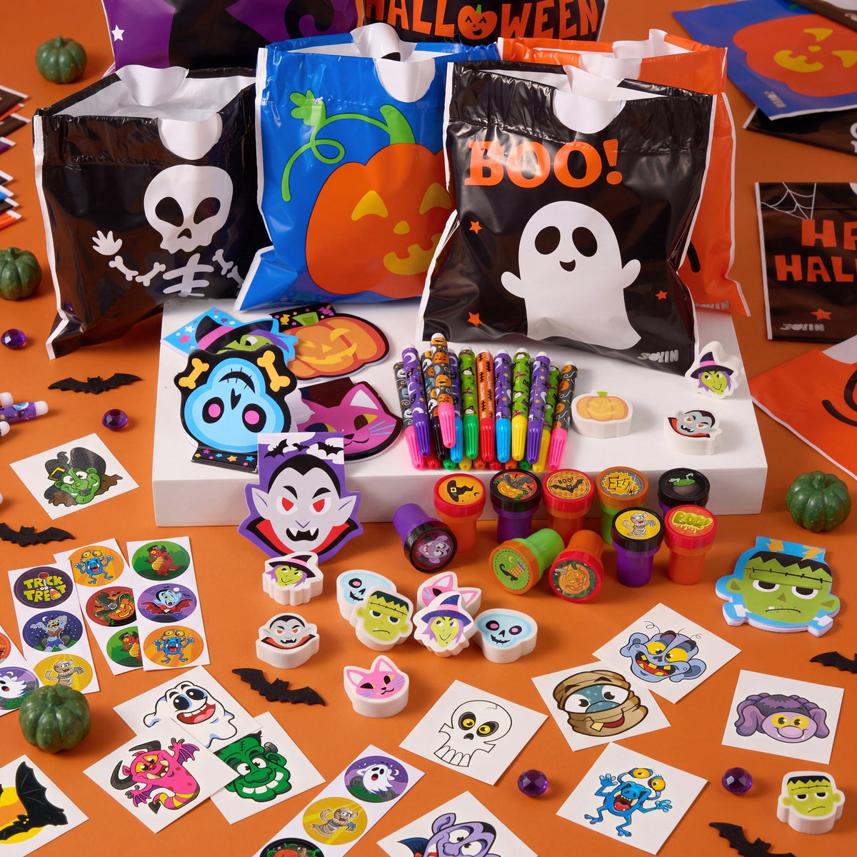 168 Packs Halloween Stationery Party Favors,Halloween Gifts for Kids,Halloween Goodies Including Halloween Trick or Treat Bags,Notepads,Stamps,Markers,Stickers and Tattoos